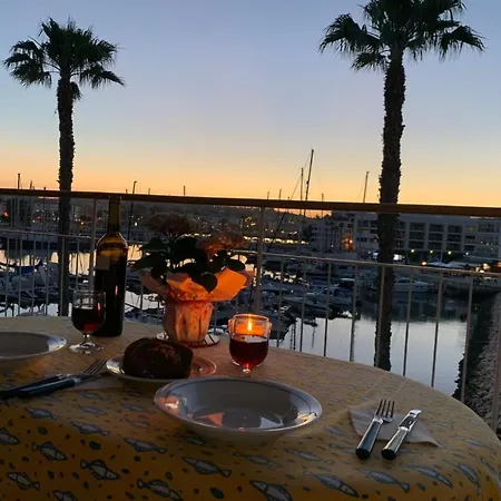 Marina - Exclusive With A Balcony *